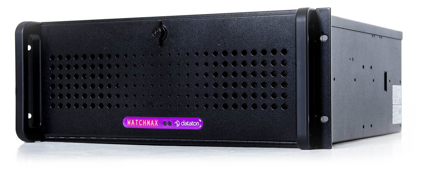 Dataton WATCHOUT media servers with various configuration options