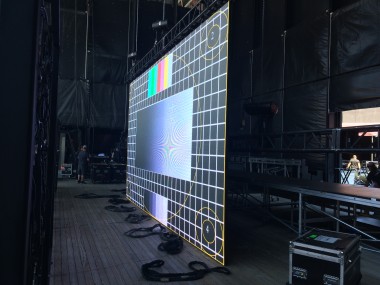 Grid on LED screen